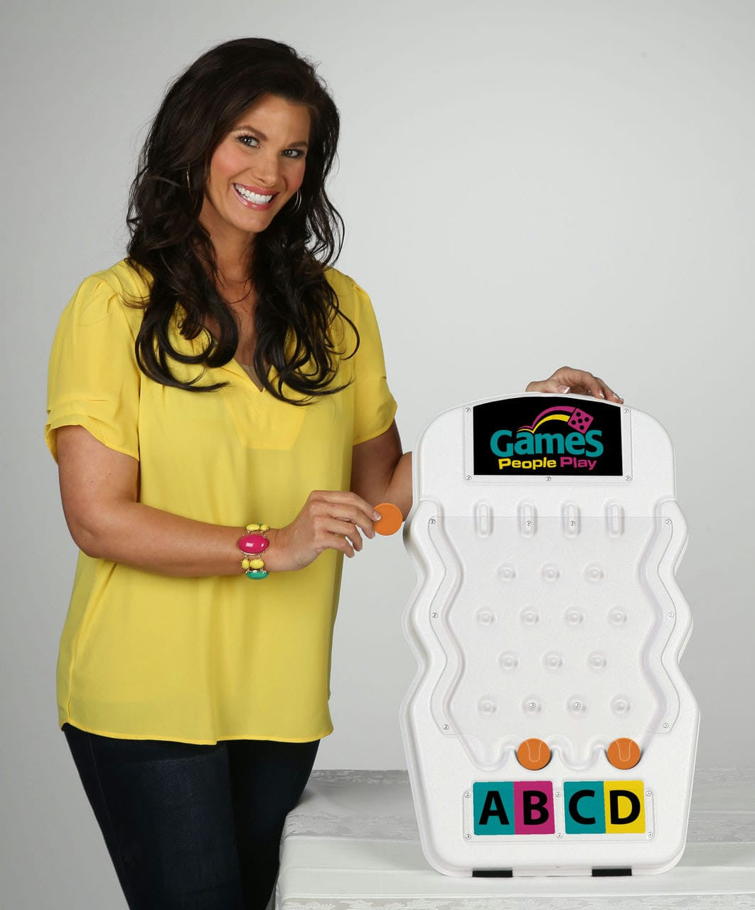 Model with micro prize drop